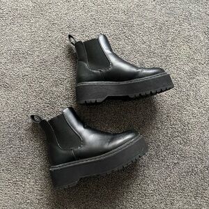 Forever 21 Black Ankle Boots